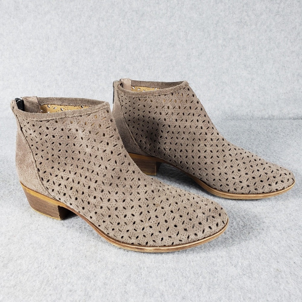 Lucky Brand Bashina Perforated Suede Ankle Booties Taupe Beige Women's Sz 9.5 M